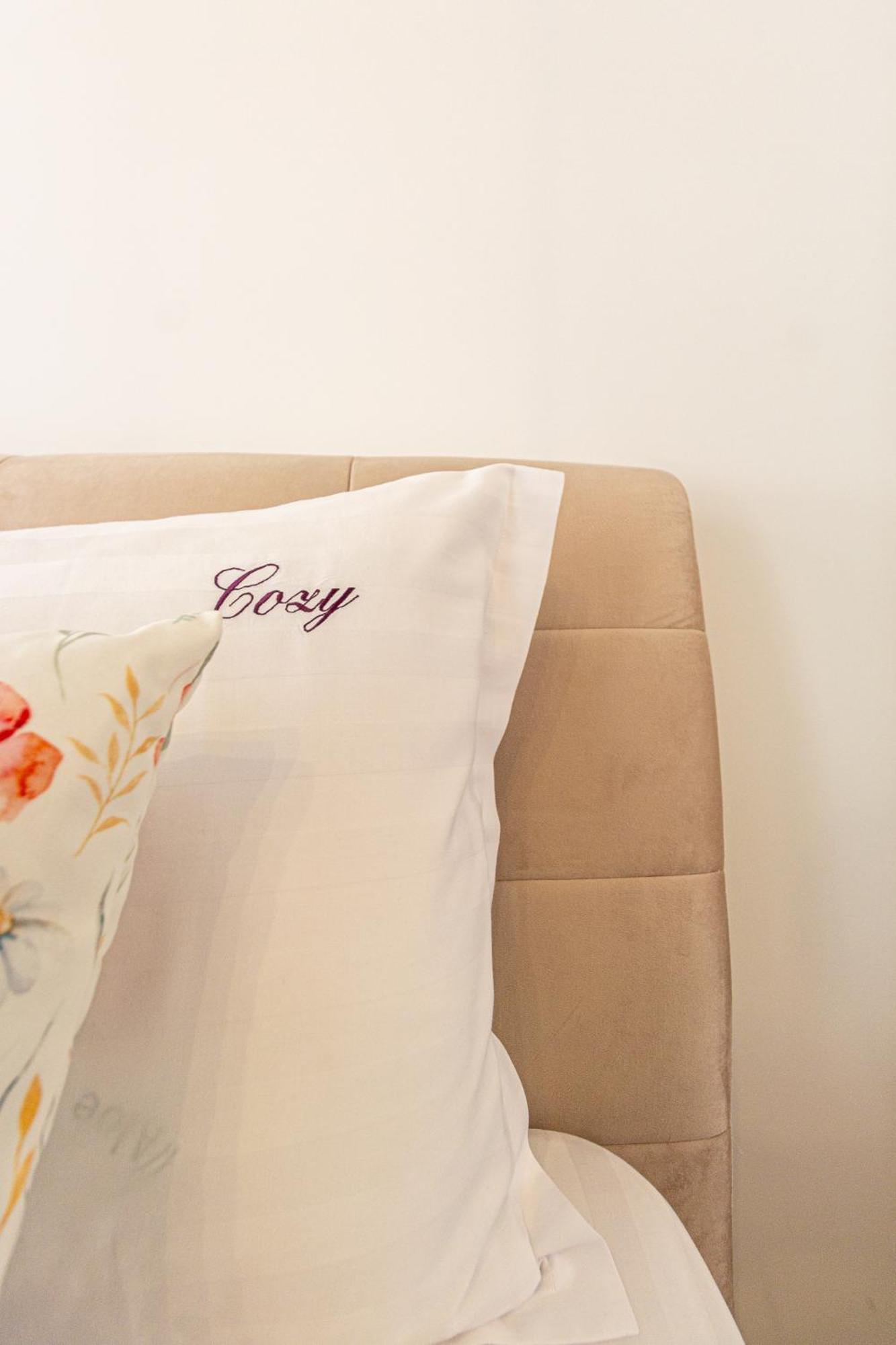 Luxury Cozy Collection In *